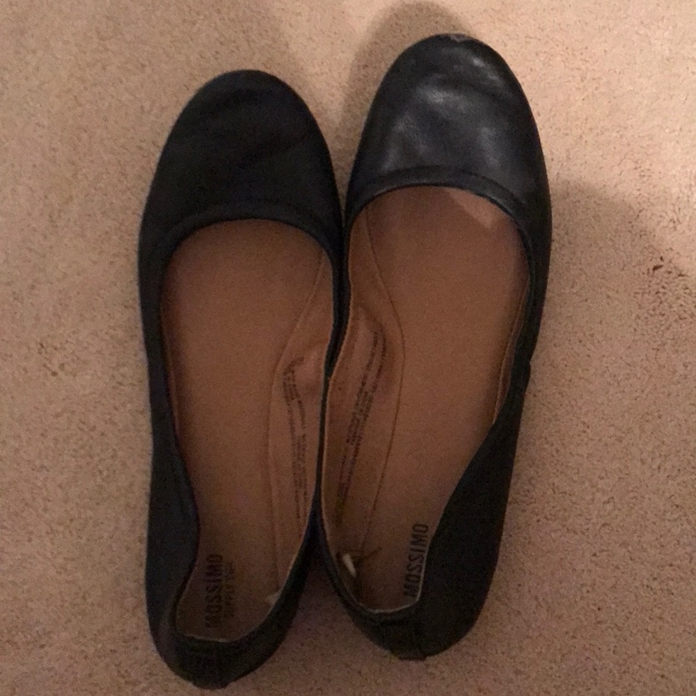 Black flats